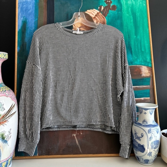 Caution To The Wind Black and White Striped Long Sleeve Crop Top - Picture 15 of 15